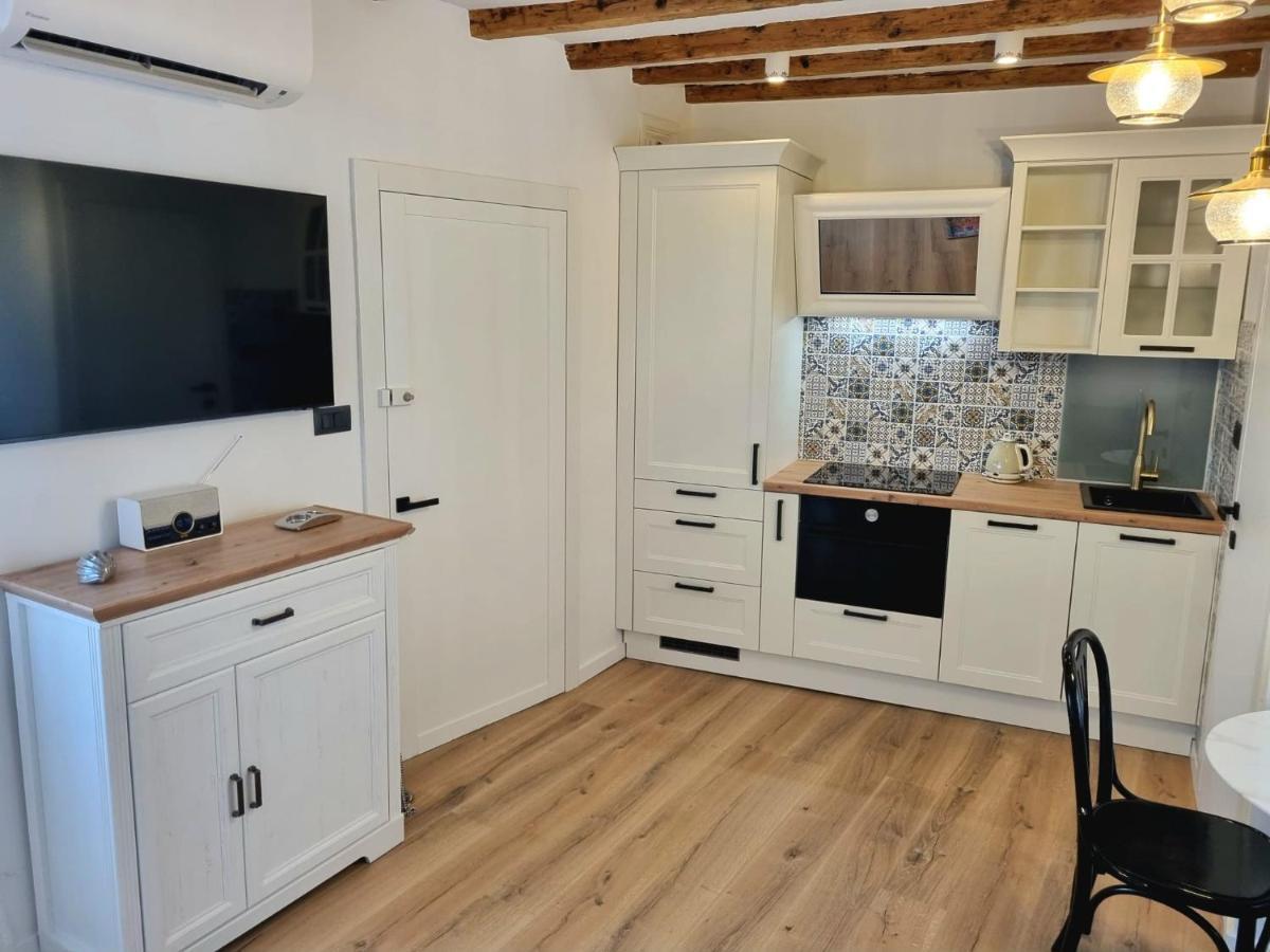 Crystal Deluxe Lejlighed Rovinj Eksteriør billede